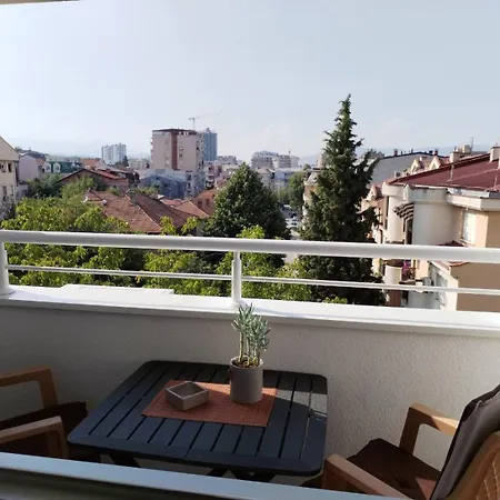 Maya Apartment